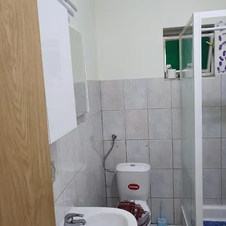 With Private Parking Self Check In Apartment *