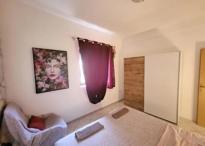 With Private Parking Self Check In Appartamento *