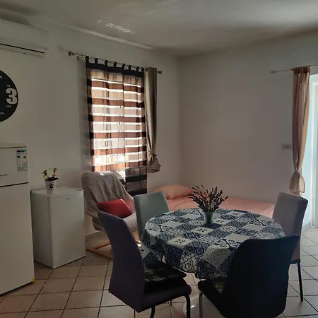 With Private Parking Self Check In Daire