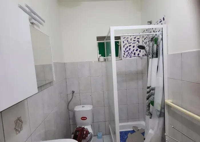 With Private Parking Self Check In