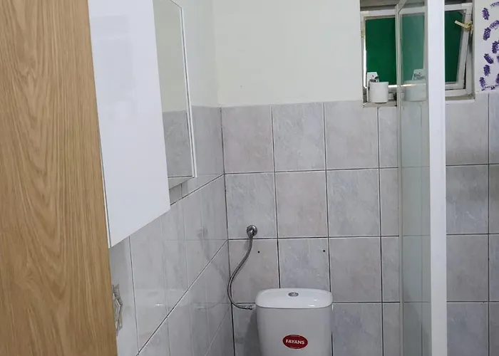 With Private Parking Self Check In Διαμέρισμα *