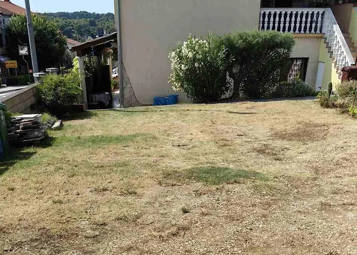 With Private Parking Self Check In Διαμέρισμα Πούλα